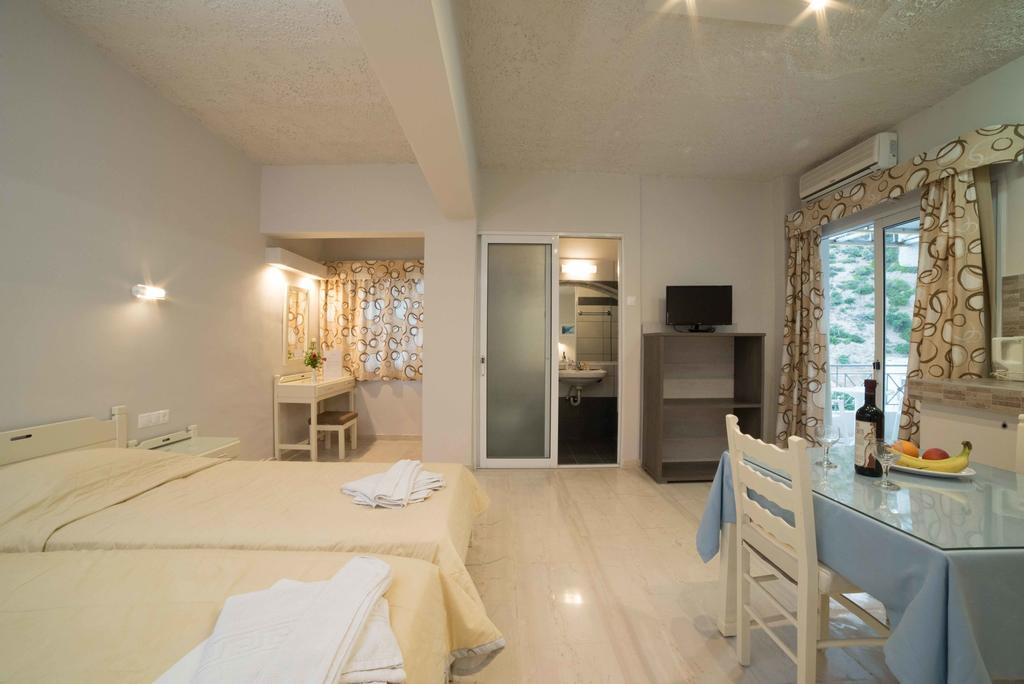 Athena Apartments Agia Galini Exterior foto